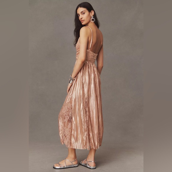 Sabina Musayev Franny Deep-V Satin A-Line Rose Gold midi Dress - Picture 4 of 11